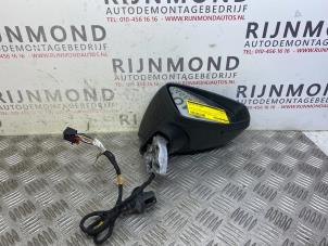 Used Wing mirror, right Audi A3 Sportback (8YA) 2.0 35 TDI 16V Price € 272,25 Inclusive VAT offered by Autodemontage Rijnmond BV