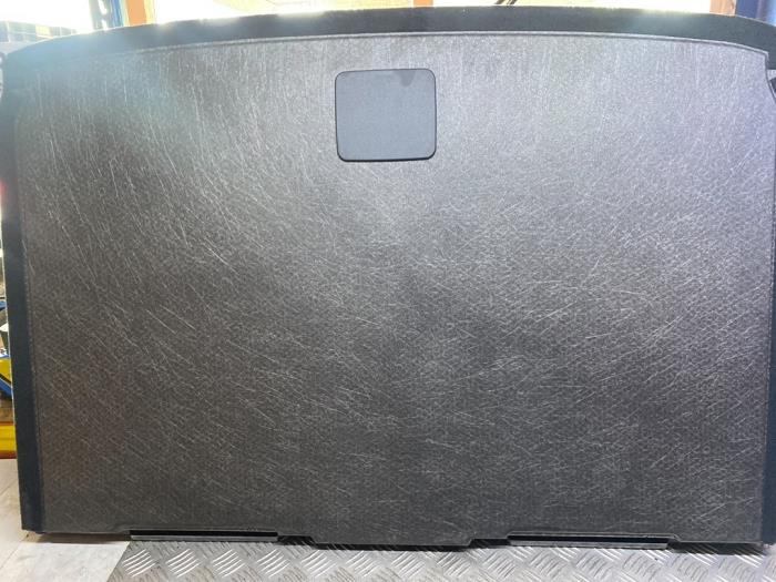 Suelo maletero de un Audi A3 Sportback (8YA) 2.0 35 TDI 16V 2020