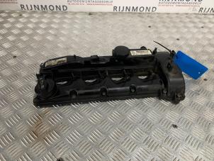 Used Rocker cover Mercedes A (W176) 1.8 A-200 CDI 16V Price on request offered by Autodemontage Rijnmond BV