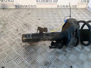 Used Fronts shock absorber, left Mazda 3 (BK12) 1.6 CiTD 16V Price on request offered by Autodemontage Rijnmond BV