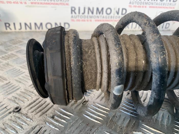 Front shock absorber, right Opel Astra J 1.7 CDTi 16V 110 - 122090955 