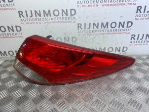 Used Taillight, right Hyundai iX35 (LM) 1.7 CRDi 16V Price € 90,75 Inclusive VAT offered by Autodemontage Rijnmond BV
