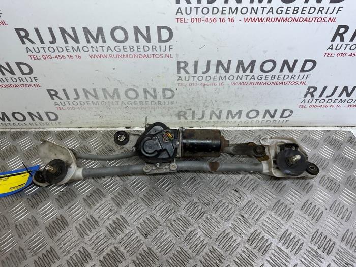 NISSAN MICRA FRONT WINDSCREEN WIPER MOTOR AND LINKAGE P/N