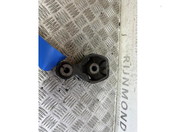 Used Engine mount Mazda 3 (BM/BN) 2.2 SkyActiv-D 150 16V Price € 18,15 Inclusive VAT offered by Autodemontage Rijnmond BV