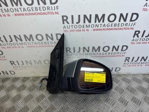 Used Wing mirror, right Ford Focus 2 1.6 TDCi 16V 110 Price on request offered by Autodemontage Rijnmond BV