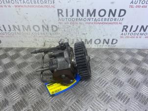 Begagnade Dieselpump Opel Astra J Sports Tourer (PD8/PE8/PF8) 1.7 CDTi 16V Pris € 200,00 Marginaltabell erbjuds av Autodemontage Rijnmond BV