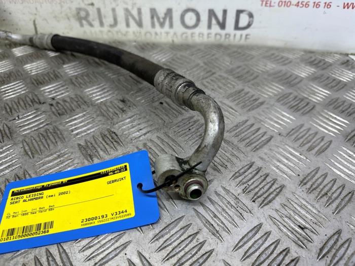 Air conditioning line from a Seat Alhambra (7V8/9) 1.9 TDi 4 Motion 115 2002