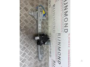 Used Window mechanism 4-door, front left Peugeot 208 I (CA/CC/CK/CL) 1.2 Vti 12V PureTech 82 Price on request offered by Autodemontage Rijnmond BV