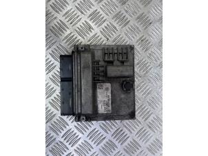 Usagé Ordinateur gestion moteur Volkswagen Polo V (6R) 1.2 TDI 12V BlueMotion Prix € 75,00 Règlement à la marge proposé par Autodemontage Rijnmond BV