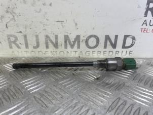 Used Oil level sensor Peugeot 308 (L3/L8/LB/LH/LP) 1.6 16V THP Price on request offered by Autodemontage Rijnmond BV