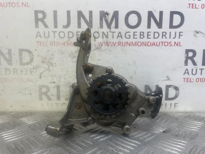 Ölpumpe Peugeot 208 I (CA/CC/CK/CL), 2012 / 2019 1.2 Vti 12V PureTech 82, Fließheck, Benzin, 1.199cc, 60kW (82pk), FWD, EB2F; HMZ, 2012-03 / 2019-12, CAHMZ; CCHMZ (Gebraucht)