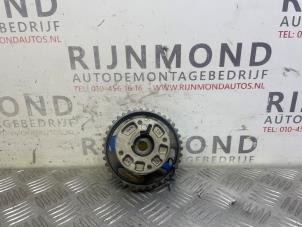 Used Camshaft adjuster Peugeot 208 I (CA/CC/CK/CL) 1.2 Vti 12V PureTech 82 Price on request offered by Autodemontage Rijnmond BV