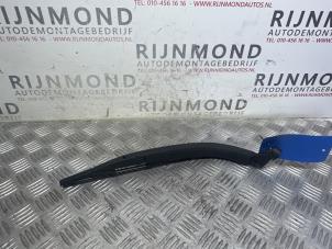 Used Rear wiper arm Nissan Pixo (D31S) 1.0 12V Price € 20,00 Margin scheme offered by Autodemontage Rijnmond BV