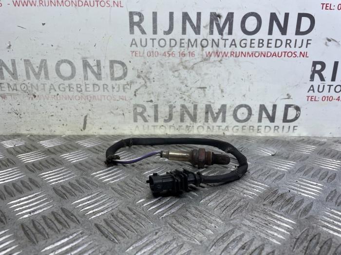 Usagé Sonde lambda Opel Astra H SW (L35) 1.6 16V Twinport Prix € 20,00 Règlement à la marge proposé par Autodemontage Rijnmond BV