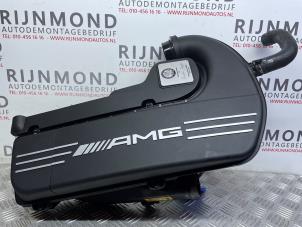 Usagé Boîtier filtre à air Mercedes C Estate AMG (S205) C-63 S,Edition 1 AMG 4.0 V8 Biturbo Prix € 150,00 Règlement à la marge proposé par Autodemontage Rijnmond BV