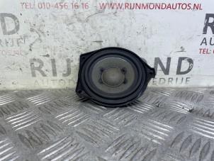 Used Speaker Mercedes C Estate AMG (S205) C-63 S,Edition 1 AMG 4.0 V8 Biturbo Price € 20,00 Margin scheme offered by Autodemontage Rijnmond BV