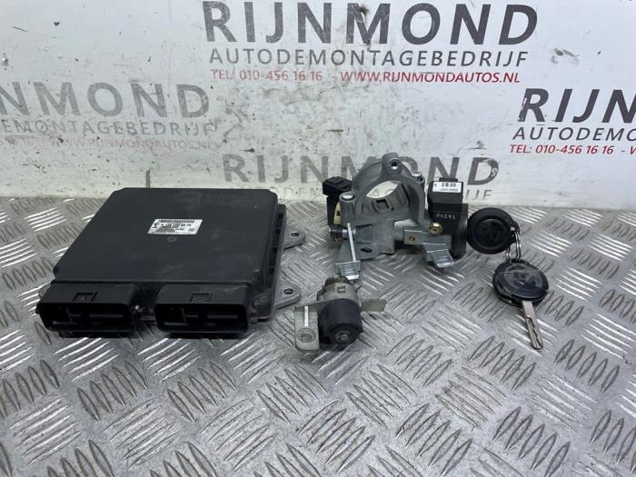 Used Ignition lock + computer Smart Forfour (454) 1.1 12V Price € 150,00 Margin scheme offered by Autodemontage Rijnmond BV