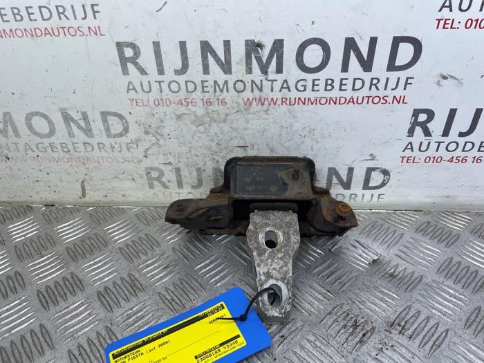Usagé Support moteur Ford Fiesta 6 (JA8) 1.25 16V Prix € 25,00 Règlement à la marge proposé par Autodemontage Rijnmond BV