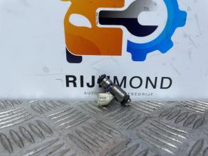 Used Injector (petrol injection) Volkswagen Polo V (6R) 1.4 16V Price € 60,50 Inclusive VAT offered by Autodemontage Rijnmond BV