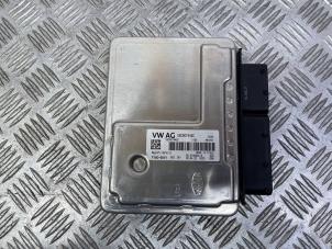 Ignition lock + computer from a Volkswagen Polo VI (AW1) 1.0 MPI 12V 2022
