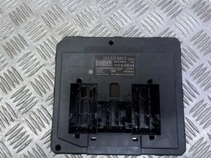 Ignition lock + computer from a Volkswagen Polo VI (AW1) 1.0 MPI 12V 2022