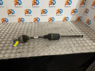 Usagé Arbre de transmission avant droit BMW 5 serie (G30) 530d xDrive 3.0 TwinPower Turbo 24V Prix € 350,00 Règlement à la marge proposé par Autodemontage Rijnmond BV
