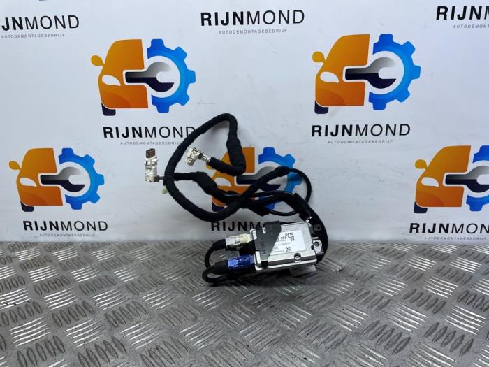 Używane Modul USB BMW 5 serie (G30) 530d xDrive 3.0 TwinPower Turbo 24V Cena € 50,00 Procedura marży oferowane przez Autodemontage Rijnmond BV
