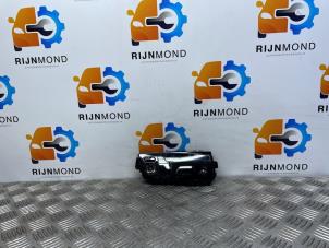 Usados Interruptor de ajuste de asiento BMW 5 serie (G30) 530d xDrive 3.0 TwinPower Turbo 24V Precio € 150,00 Norma de margen ofrecido por Autodemontage Rijnmond BV