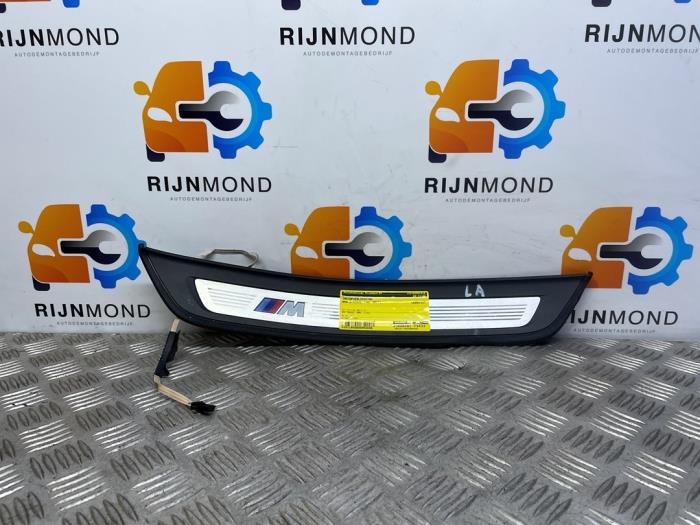 Begagnade Innerbelysning BMW 5 serie (G30) 530d xDrive 3.0 TwinPower Turbo 24V Pris € 70,00 Marginaltabell erbjuds av Autodemontage Rijnmond BV