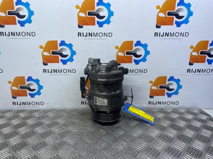 Air conditioning pump from a BMW 5 serie (G30) 530d xDrive 3.0 TwinPower Turbo 24V 2017