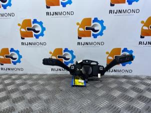 Used Steering column stalk Volkswagen Caddy III (2KA,2KH,2CA,2CH) 1.6 TDI 16V Price on request offered by Autodemontage Rijnmond BV