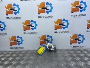 Used High pressure pump Hyundai i30 (GDHB5) 1.6 GDI Blue 16V Price on request offered by Autodemontage Rijnmond BV
