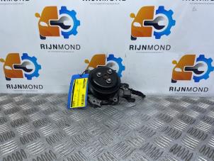 Used Water pump Jaguar XE 2.0d 180 16V Price on request offered by Autodemontage Rijnmond BV