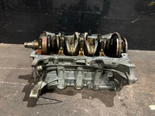 Used Engine crankcase Hyundai i30 (GDHB5) 1.6 GDI Blue 16V Price € 650,00 Margin scheme offered by Autodemontage Rijnmond BV