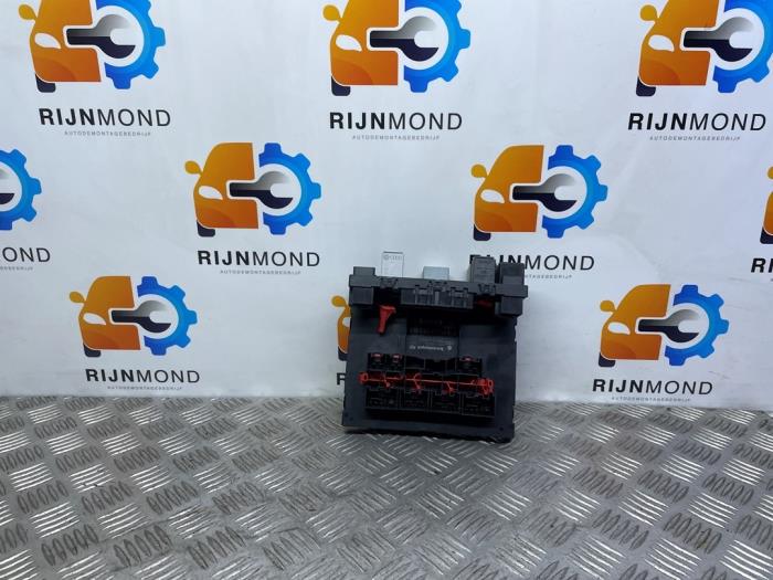 Used Body control computer Volkswagen Golf V (1K1) 1.6 FSI 16V Price € 29,99 Margin scheme offered by Autodemontage Rijnmond BV