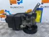 Power steering pump from a Mercedes-Benz E (R207) E-250 CDI,d 16V BlueEfficiency, BlueTEC 2012