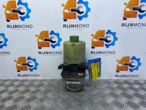 Used Power steering pump Volkswagen Polo V (6R) 1.2 12V Price € 151,25 Inclusive VAT offered by Autodemontage Rijnmond BV