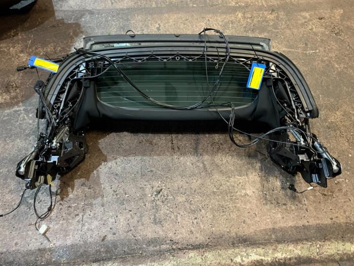 Używane Dach Mercedes E (R207) E-250 CDI,d 16V BlueEfficiency, BlueTEC Cena na żądanie oferowane przez Autodemontage Rijnmond BV