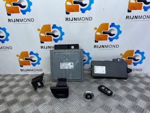 Used Ignition lock + computer BMW 1 serie (E87/87N) 118i 16V Price on request offered by Autodemontage Rijnmond BV