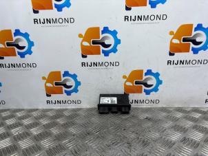 Used Cooling computer Renault Clio III Estate/Grandtour (KR) 1.2 16V TCE 100 Price on request offered by Autodemontage Rijnmond BV