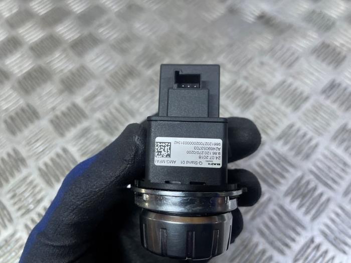 Position switch automatic gearbox from a Mercedes-AMG GLA AMG (156.9) 2.0 45 AMG Turbo 16V 2019