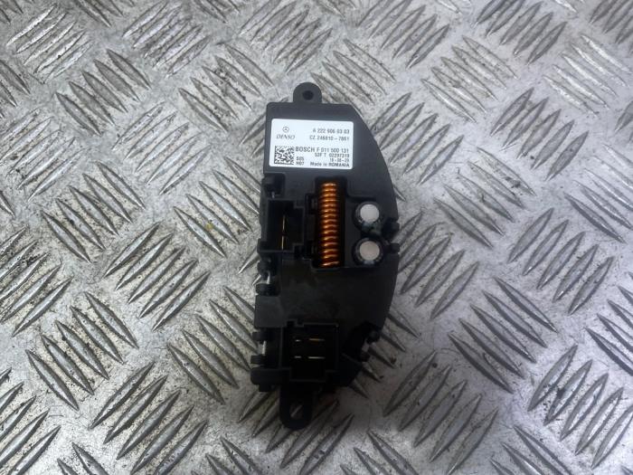Heater resistor from a Mercedes-AMG GLA AMG (156.9) 2.0 45 AMG Turbo 16V 2019