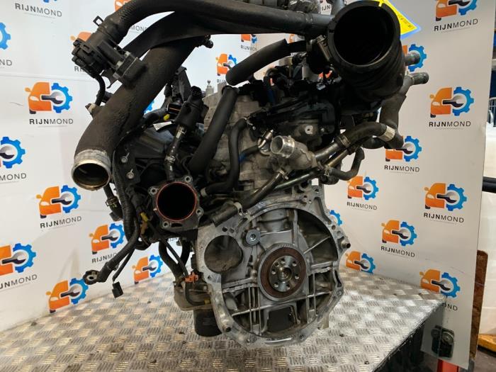Engine from a Kia Sportage (QL) 1.6 T-GDI 16V 4x2 2021