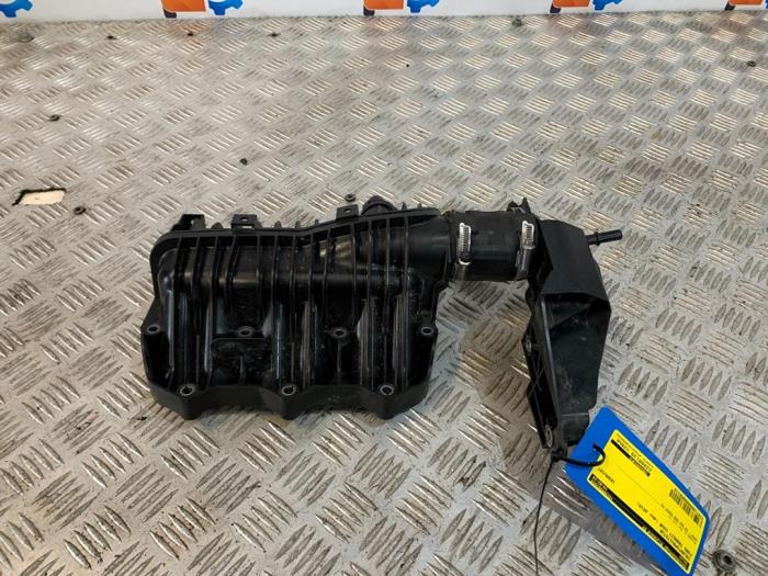 Używane Kolektor dolotowy Ford Transit Courier 1.0 Ti-VCT EcoBoost 12V Cena na żądanie oferowane przez Autodemontage Rijnmond BV