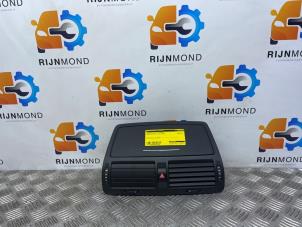 Used Dashboard vent Skoda Octavia Combi (1Z5) 2.0 Turbo FSI 16V RS Price € 45,00 Margin scheme offered by Autodemontage Rijnmond BV