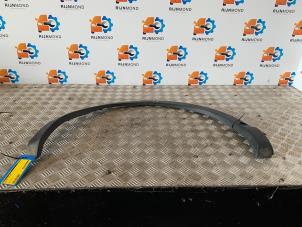 Used Rear wheel arch strip Mercedes E (W211) 2.2 E-220 CDI 16V Price on request offered by Autodemontage Rijnmond BV