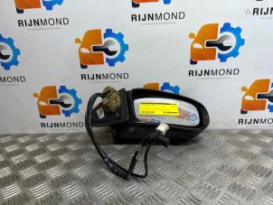 Used Wing mirror, right Mercedes S (W220) 3.2 S-320 CDI Price € 175,00 Margin scheme offered by Autodemontage Rijnmond BV