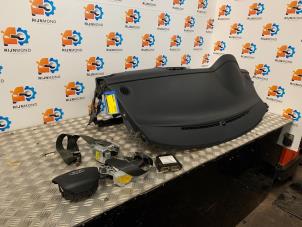 Usagé Airbag set + dashboard Kia Rio III (UB) 1.1 CRDi VGT 12V Prix sur demande proposé par Autodemontage Rijnmond BV