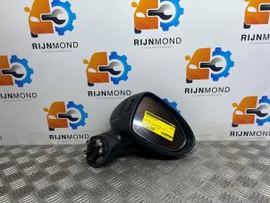 Used Wing mirror, right Kia Rio III (UB) 1.1 CRDi VGT 12V Price on request offered by Autodemontage Rijnmond BV