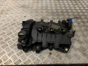 Used Rocker cover Peugeot 208 I (CA/CC/CK/CL) 1.2 Vti 12V PureTech 82 Price € 108,90 Inclusive VAT offered by Autodemontage Rijnmond BV